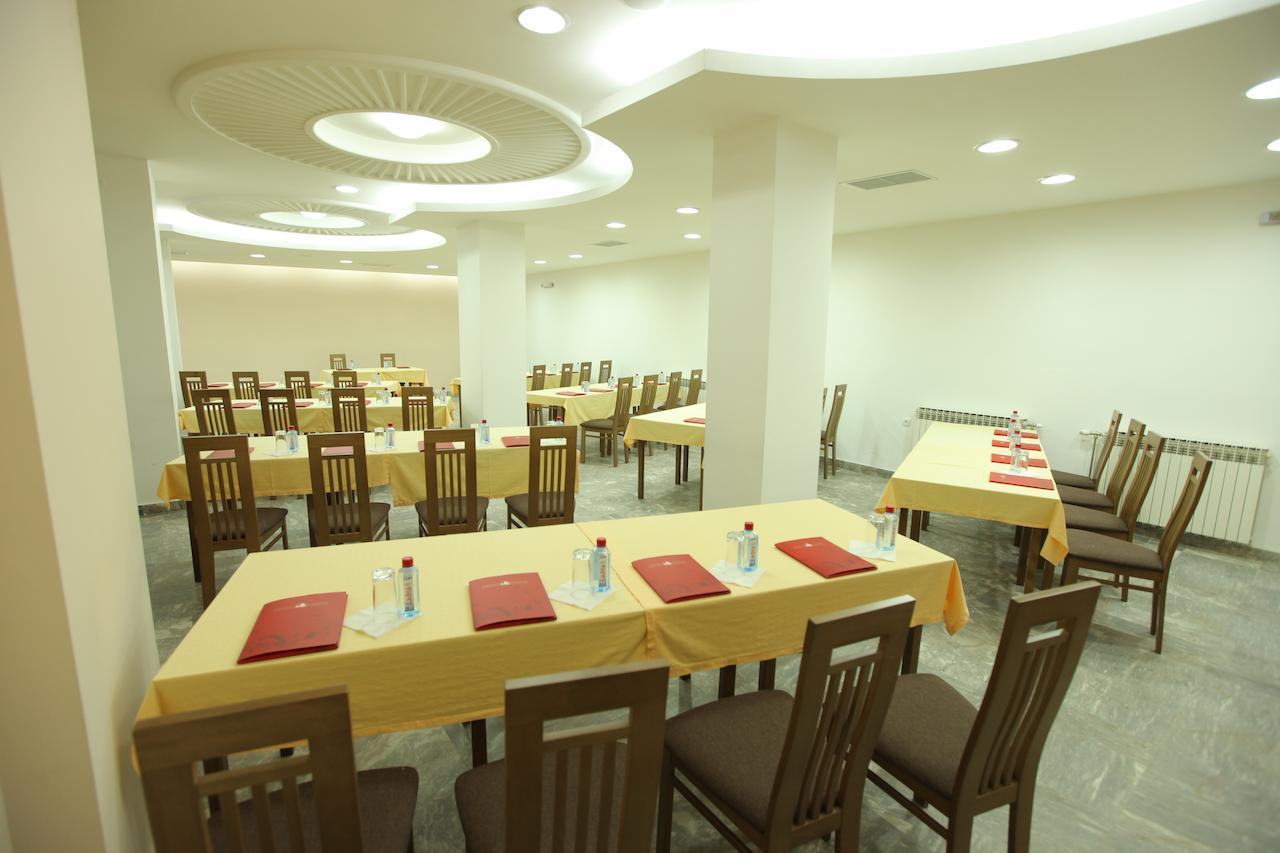 Hotel Kratis Kratovo Kültér fotó