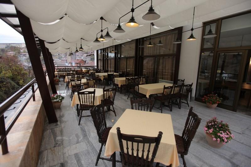 Hotel Kratis Kratovo Kültér fotó